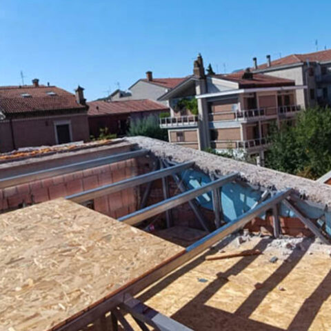 Copertura casa privata Lioni